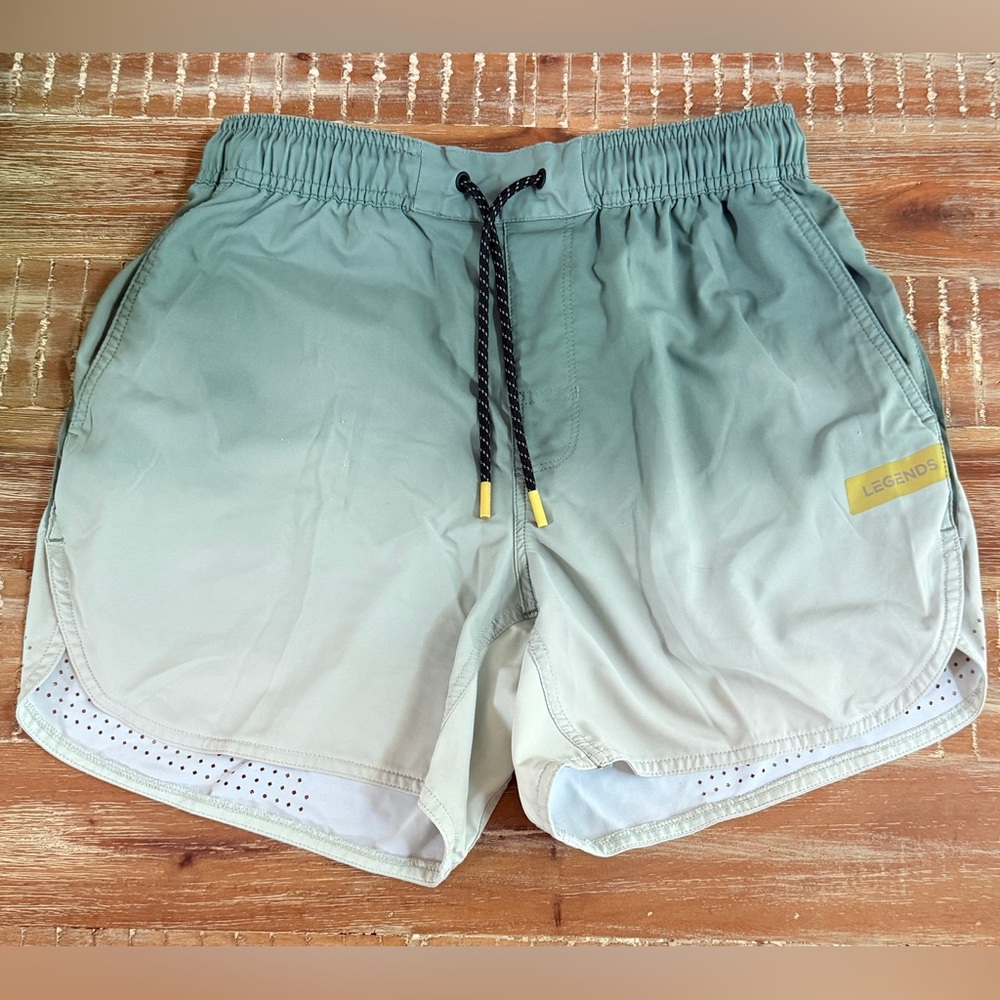 Legends Luka Shorts Mens Small Drawstring Training Running Gym Vented